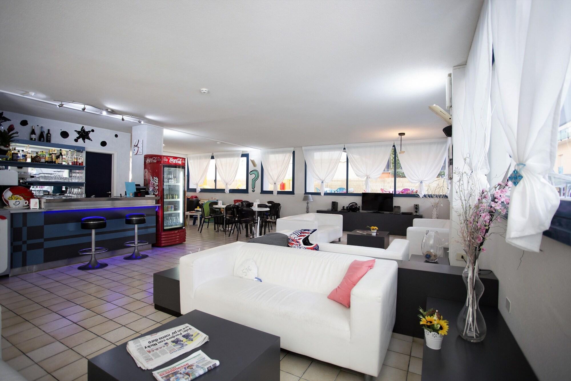 Hotel Sahib كاتوليكا المظهر الخارجي الصورة