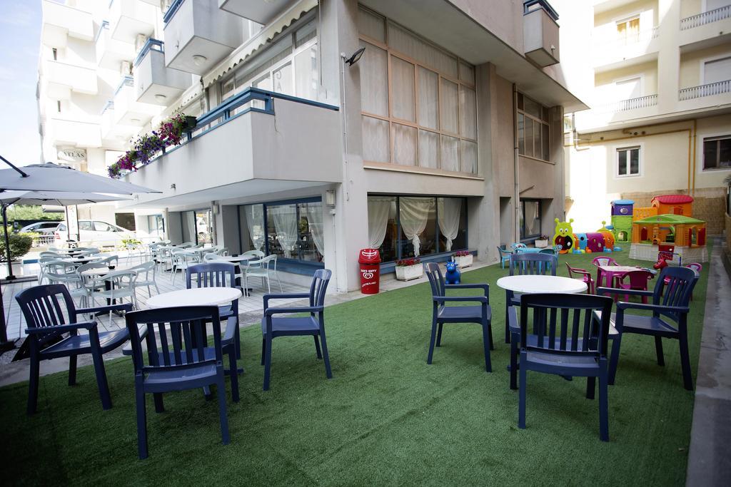 Hotel Sahib كاتوليكا المظهر الخارجي الصورة
